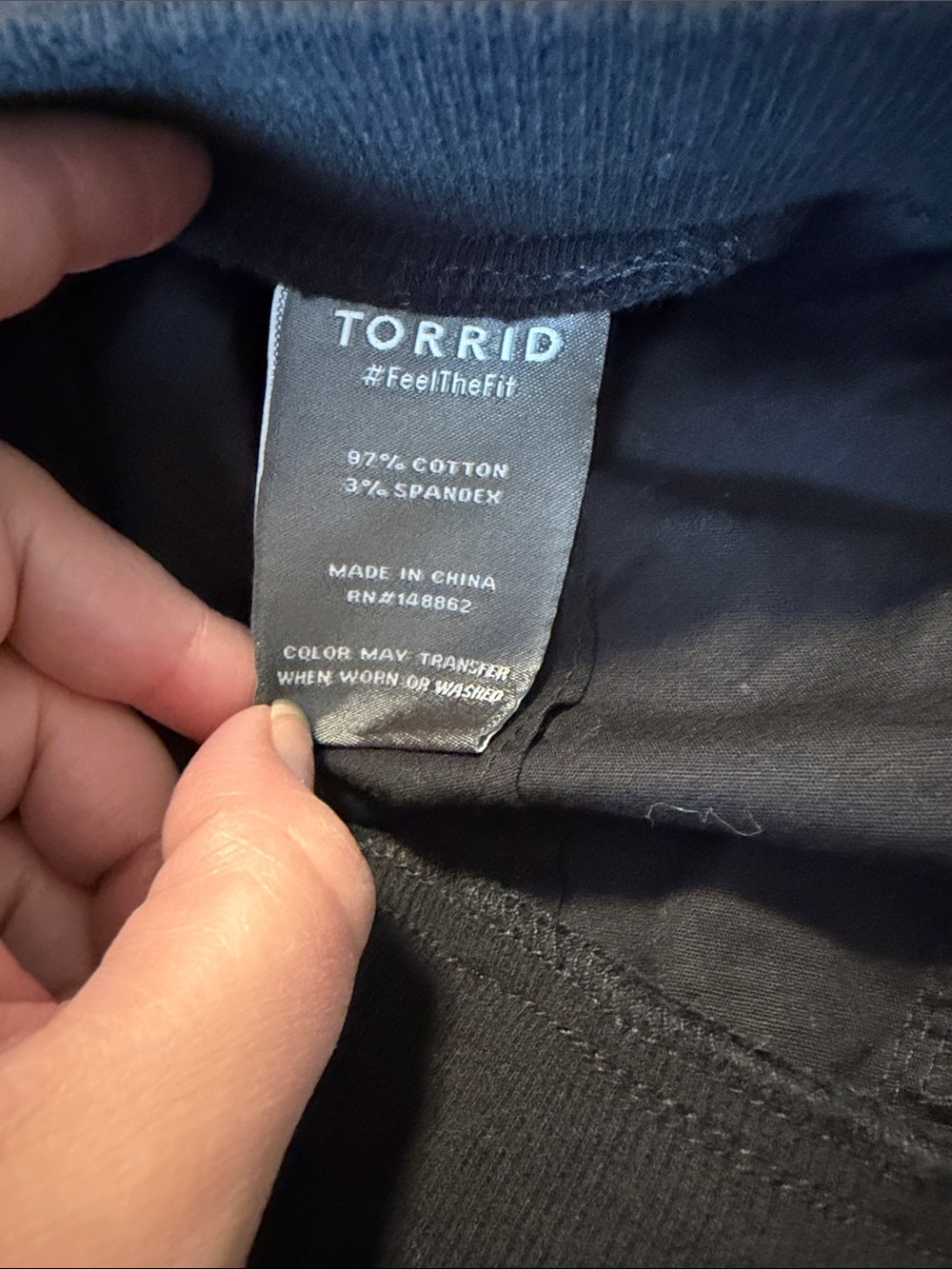 Torrid Cargo Straight-Leg Pants - Picture 5 of 6